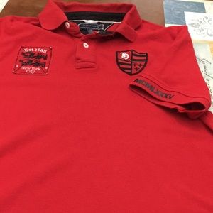 Tommy Hilfiger Red Men’s size medium short sleeved